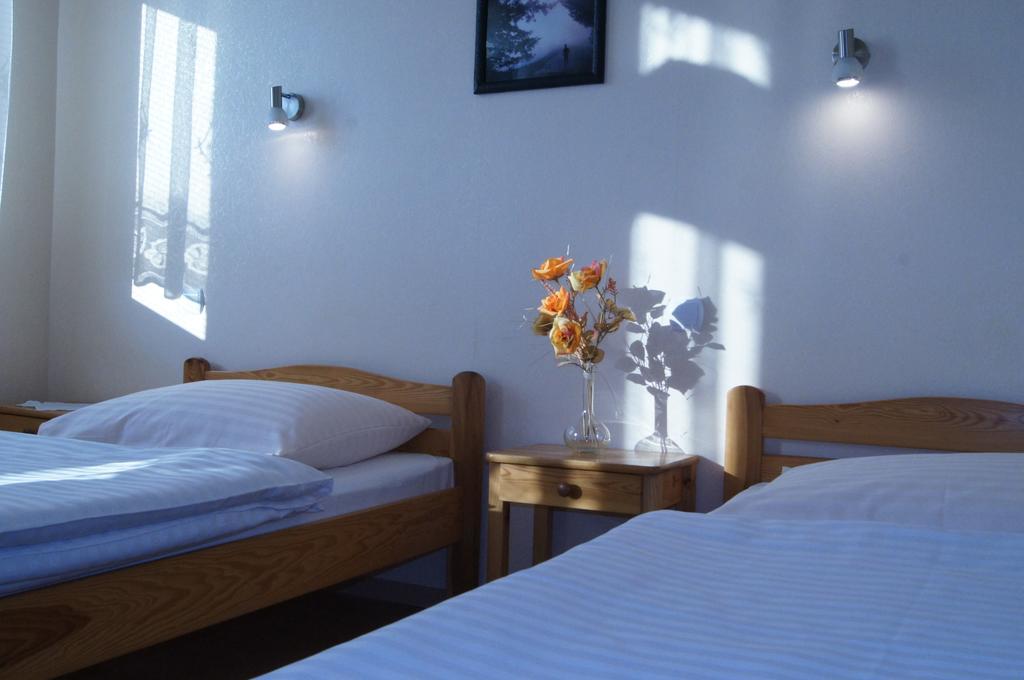 Zacisze Bed and Breakfast Nakło nad Notecią Exteriör bild