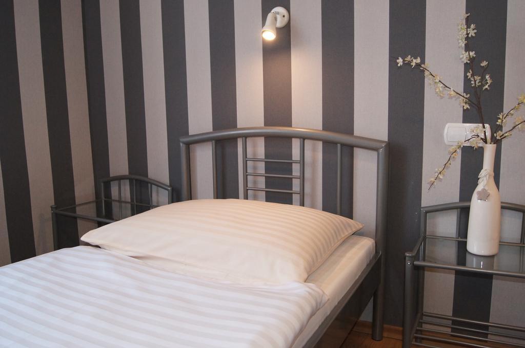 Zacisze Bed and Breakfast Nakło nad Notecią Rum bild
